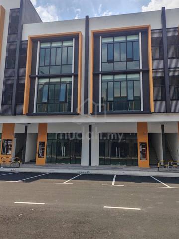 Permas Avenue New 3 Storey Shoplot Can rent seperate @ Permas Jaya 1