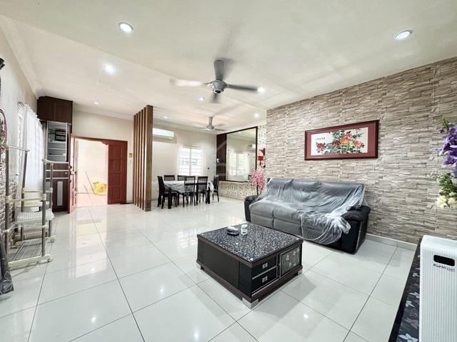 2 Storey Semi D Cluster 35 x 60 , 4rooms 3baths , Taman Kajang Impian 1