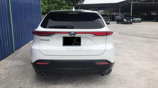 2020 Toyota HARRIER 2.0 PREMIUM (loan kedai) - 3