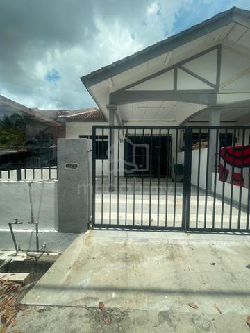 Rumah besar dan cantik 1
