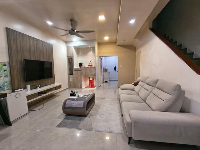 Setia indah Renovated Double Storey House For Sale 1