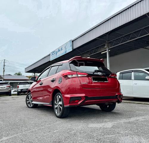 Toyota YARIS 1.5 E (A) - 3