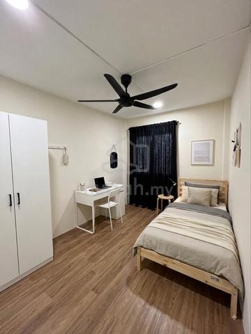 Bilik Sewa Lelaki  Sahaja, Flat Pandan Indah 1