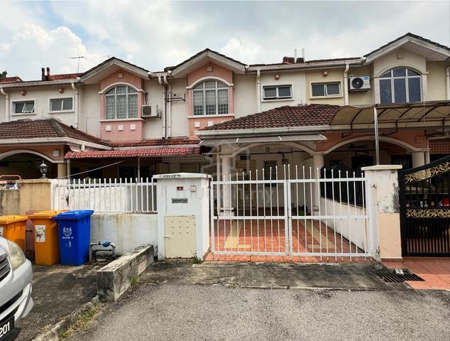 [FREEHOLD] Double Storey Terrace House Jalan Sastera TTDI Jaya 1