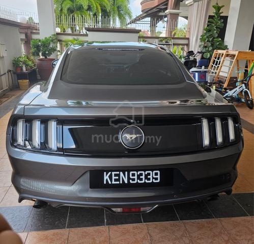 2016 Ford Mustang 2.3 EcoBoost MILEAGE 23K ONLY - 4