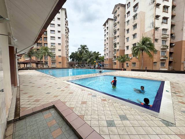Condominium Elaise 2 1