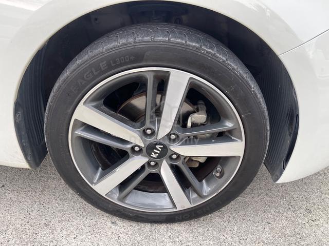 Kia cerato 2.0 auto year2017 - 4