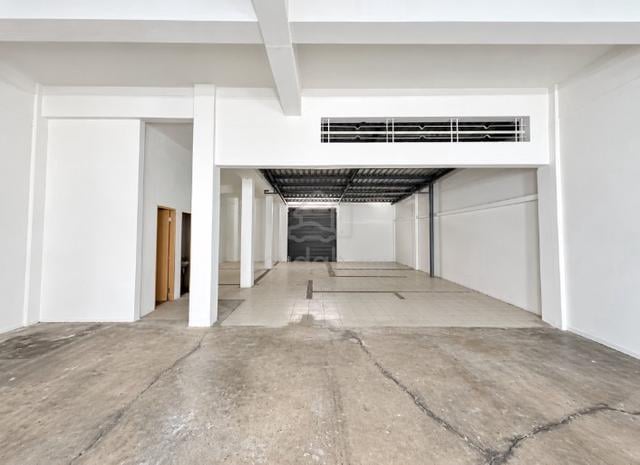 Bandaran Berjaya Shoplot for rent 1