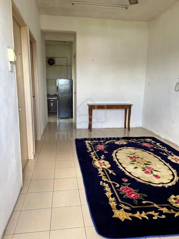 Flat Taman Desa Impian Alma 1