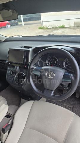 2011 Toyota WISH 1.8(A)Push Start WARRANTY 1 TAHUN - 4