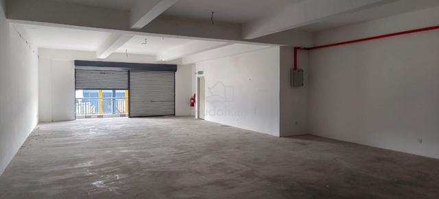 Office For Rent Beside KIP Mart Mall, Melaka 1