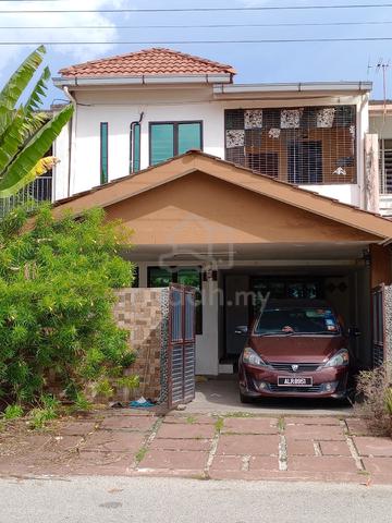 Room for Rent Ipoh Garden 1