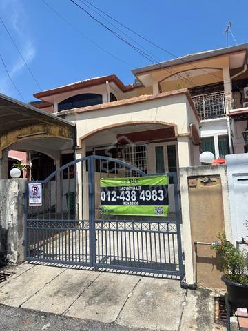 Sungai Ara Town House, Upper Unit, 1100sq.ft, Well Maintained 1