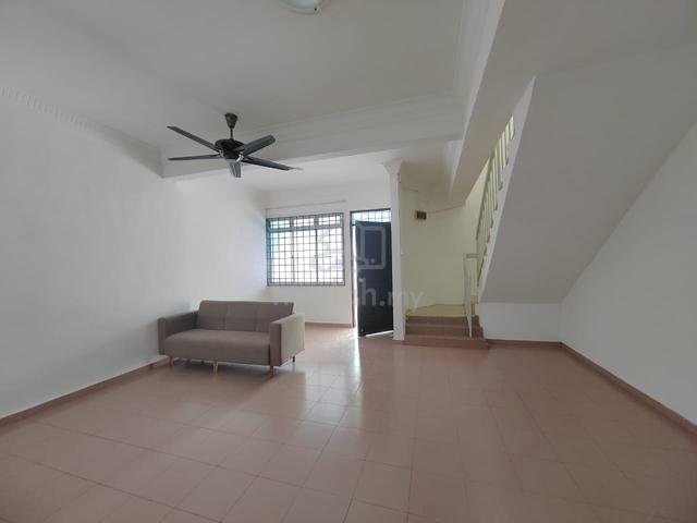 Taman Mesra, Saleng / 2-Storey Terrace / For Rent  1