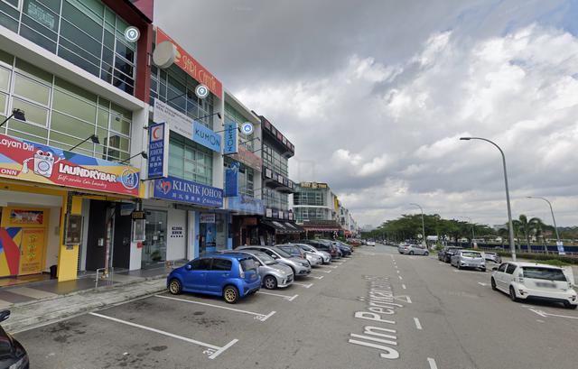 Bandar Dato Onn 3 Storey Shoplot Facing Main Road Ready Tenant 1