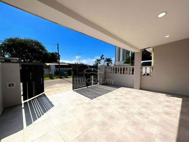 Fully Renovated Extended Single Storey Taman Abad Landak Tunggal 1