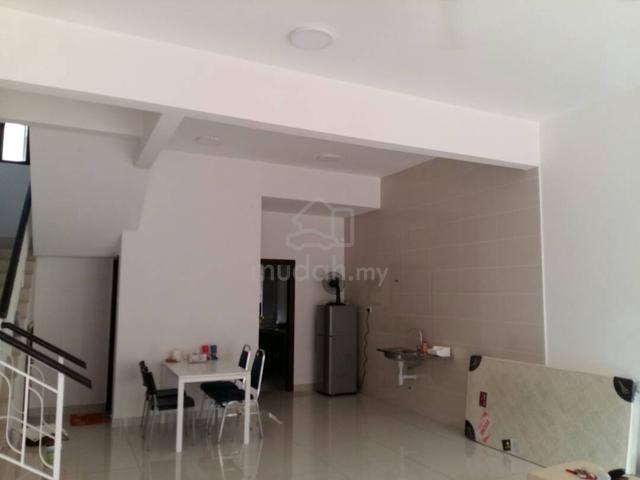 3-Storey Link House Diamond City, Semenyih Town, Selangor 1