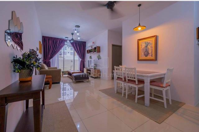 Platinum Splendor Residensi Semarak 1