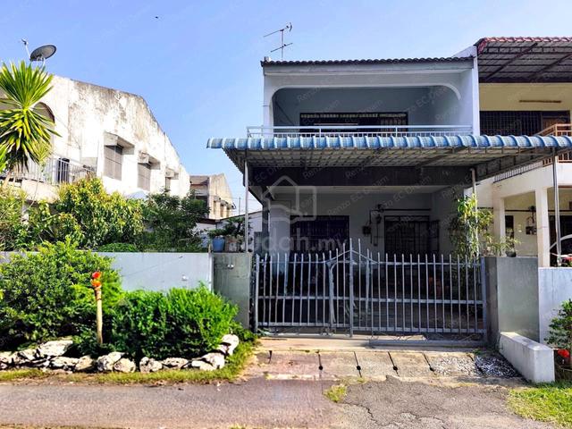 Pengkalan Barat Double Storey Inter Corner For Sell 1