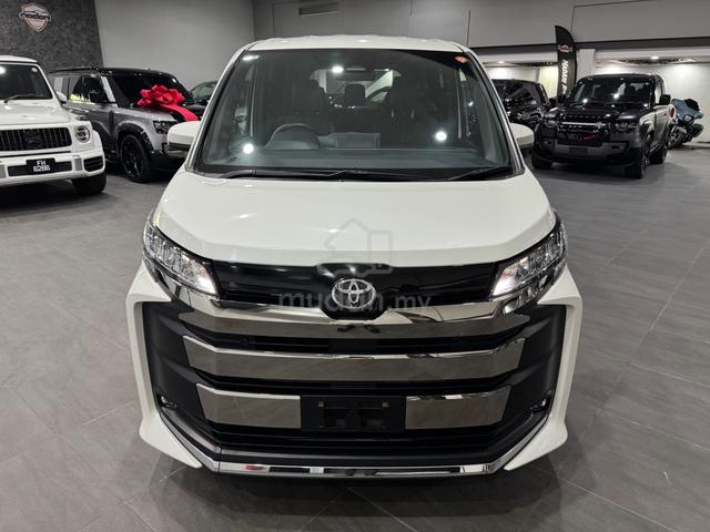 TOYOTA NOAH SZ 2.0(a)UNREG 2023*2 POWER DOOR - 2