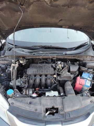 2015 Honda CITY 1.5 V MY14 GM6 (A) - 5