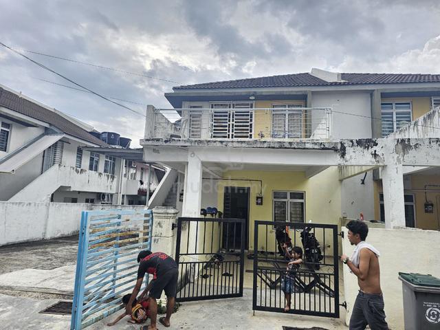 [Townhouse Bawah] Taman kasa Height Alor Gajah 1