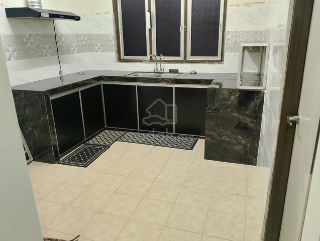 Putra villa townhouse 1