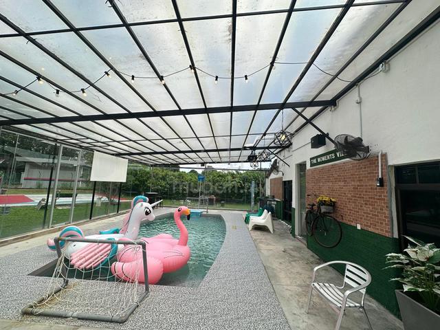 Carousel Image