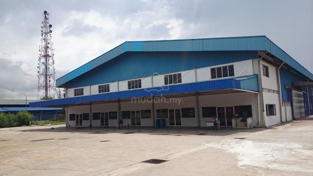 Corner Showroom Warehouse Mainroad Balakong Batu 11, C180 (Q5546) 1