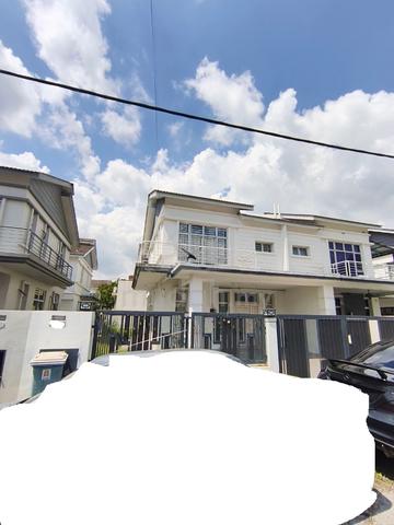 House at Bandar Saujana Putra (ready to move in !) 1