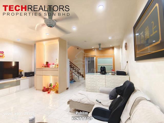 2.5 Storey Terrace House FOR SALE 1
