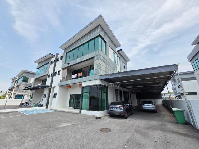 2.5 Storey Semi-D Factory @ Permatang Tinggi near Bukit Minyak & BKIP 1