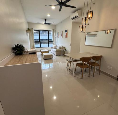 Residensi AVA, Kiara Bay 1