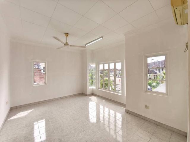 Full Loan/Corner Lot/Extra 25ft Land/Gated&guarded/Mutiara Rini/Skudai 4