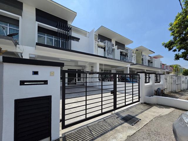FACING OPEN Double Storey Terrace OLIVE Bandar Hillpark, Puncak Alam 1