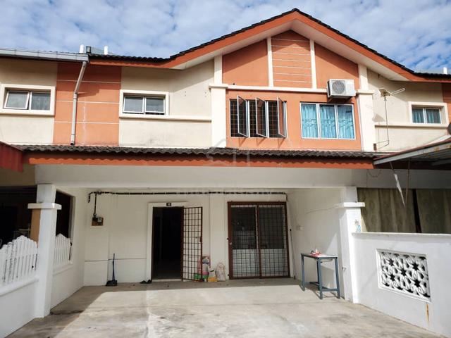 Rumah cantik di Kuantan | Siap renovate | 4 bilik + Freehold 1
