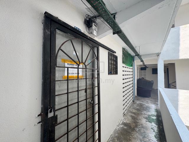 Kenanga Apartment (Taman Bunga Raya) 1