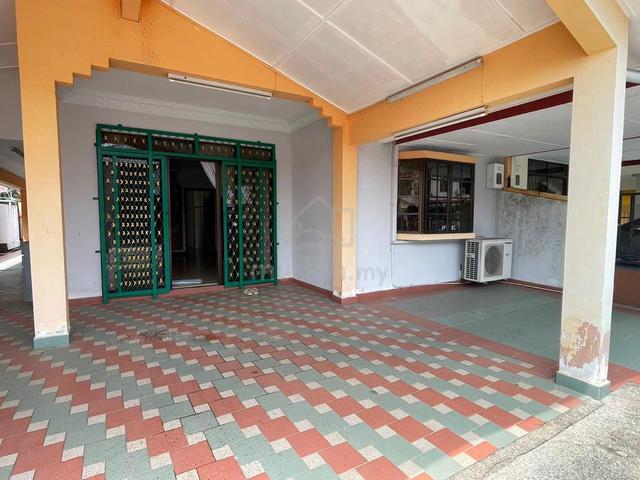 Taman Hilton Double Storey Semi Detached Penampang 4R3B Full Furnished 1