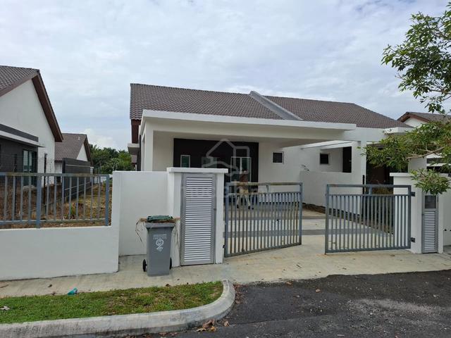 Nesa Delima Brand New Single Storey Semi-D for Sale in Kuala Sawah 1