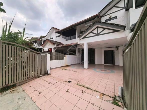 2 Storey For Sale @ Tmn Bukit Mewah/ Tampoi/ Full Loan Unit 1
