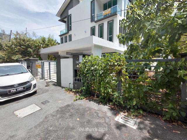 [CORNER LOT] Jalan Faraday, Bukit Dumbar, Near Penang Bridge, Jelutong 1