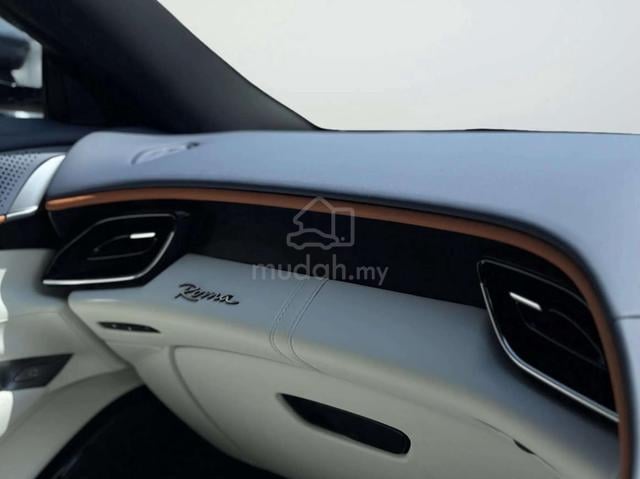 2022 BOOKNOW BLUE 3k KM Ferrari ROMA 3.9 - 5