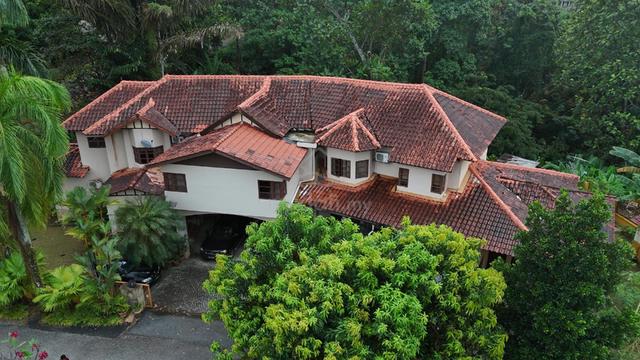EXCLUSIVE LUXURY 💥 CORNER Double Storey Bungalow Gombak Selangor 1