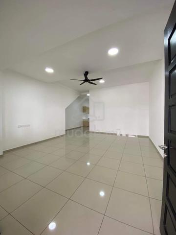 Taman Daya Maju Ground Floor Townhouse For Sales 1