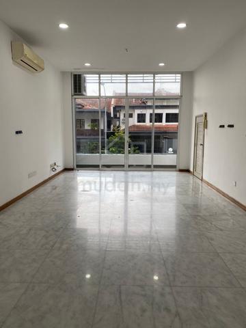 Taman Gembira, Old Klang Road 4.5storey House w Lift Gated Guarded 1