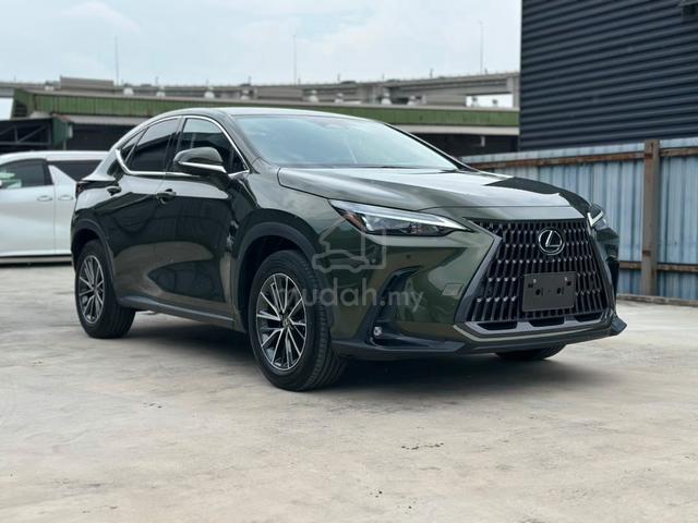 RECON UNREG 23 Lexus NX250 BASE *SPECIAL COLOR - 1