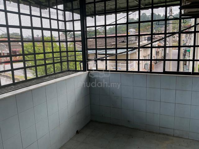 Jalan Rasah , near HTJ Seremban. 1