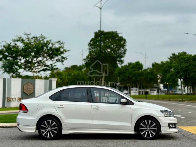 2019 Volkswagen VENTO 1.2 HIGHLINE (A) FULL LOAN - 4