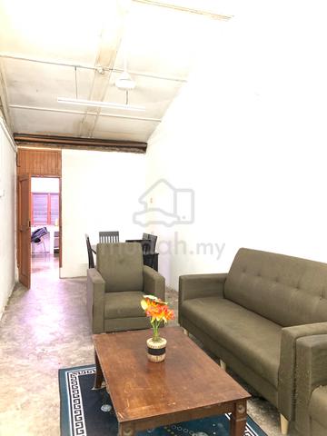 Rumah untuk dijual di tengah-tengah Pekan Rembau! 5