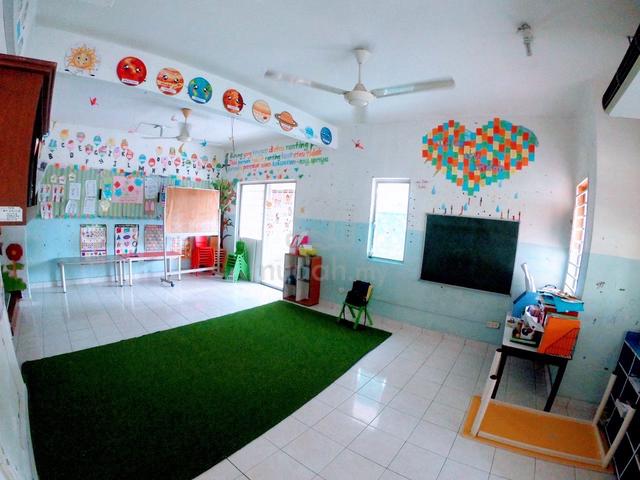 Putra Perdana, Puchong South, Corner 2.5-storey Terrace House 1